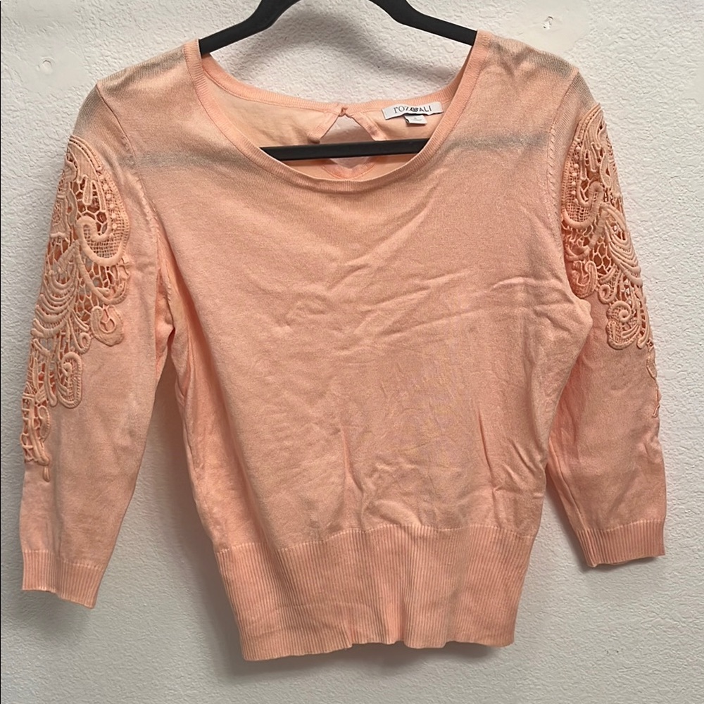 Roz & Ali Peach Fitted Blouse with 3/4 Sleeves and Lace Detail